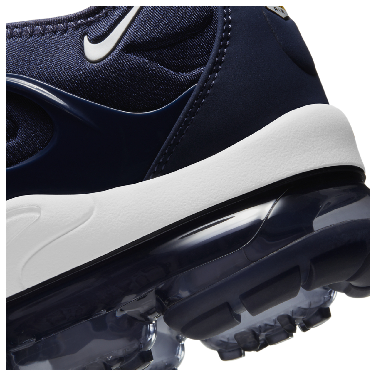 Nike Air Vapormax Plus Image 7 of 7. Tap to open photo gallery.