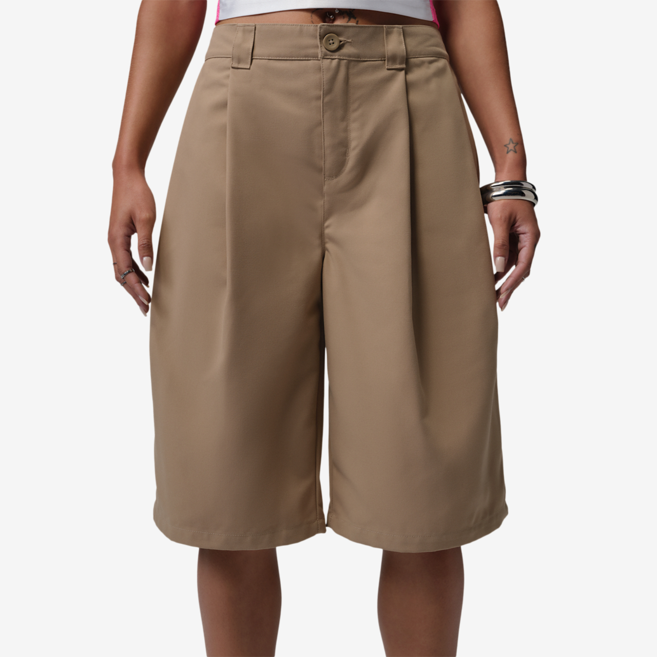 Jordan FLT Big Chino Shorts Image 1 of 6. Tap to open photo gallery.