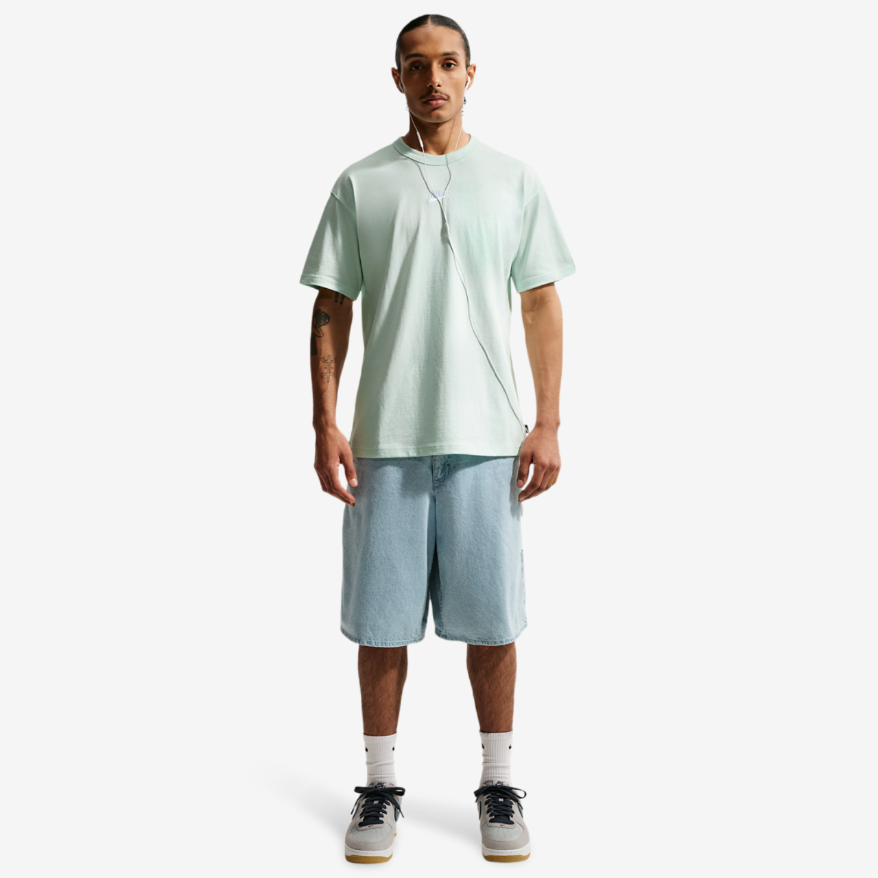 Nike LSE Premium Essential  T-Shirt Image 3 of 4. Tap to open photo gallery.