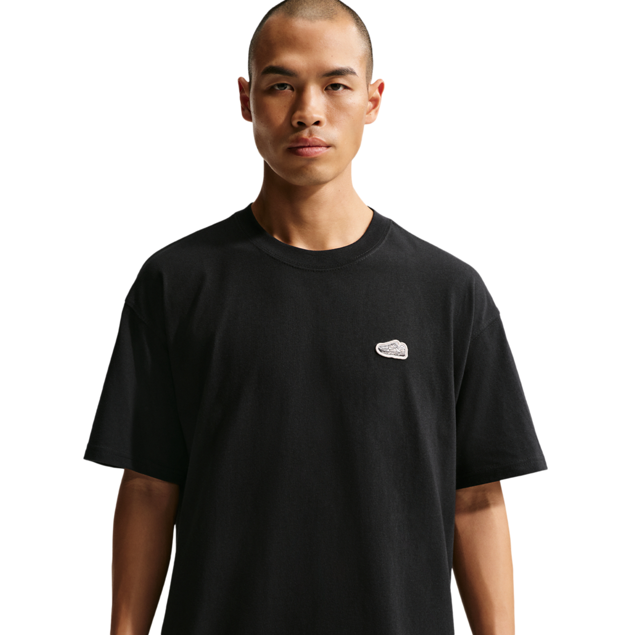 Nike NSW Vomero Patch Loose Tee Image 1 of 4. Tap to open photo gallery.