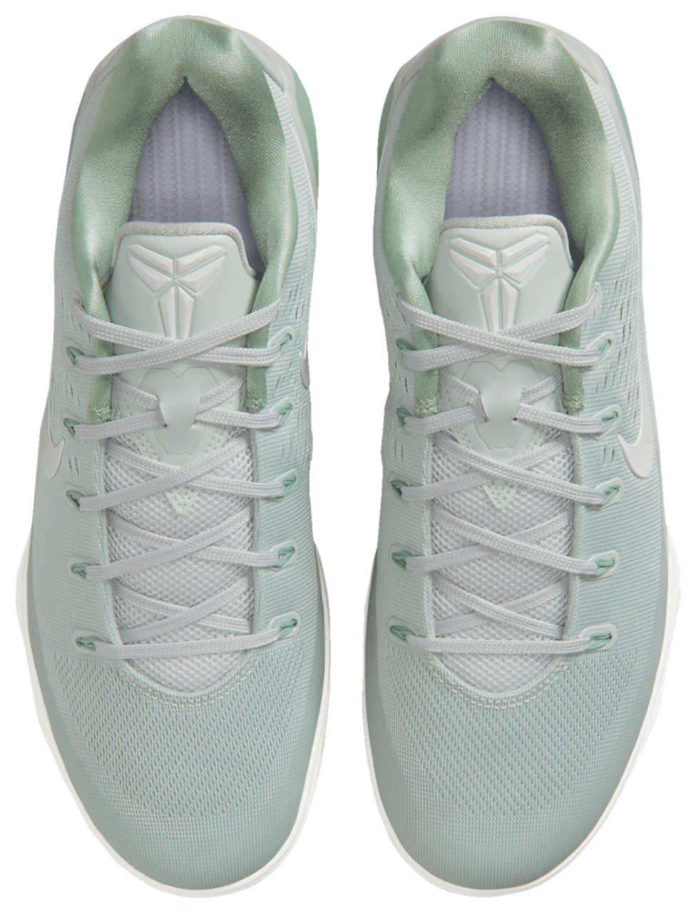Nike Kobe 9 Elite Low EM Image 4 of 8. Tap to open photo gallery.