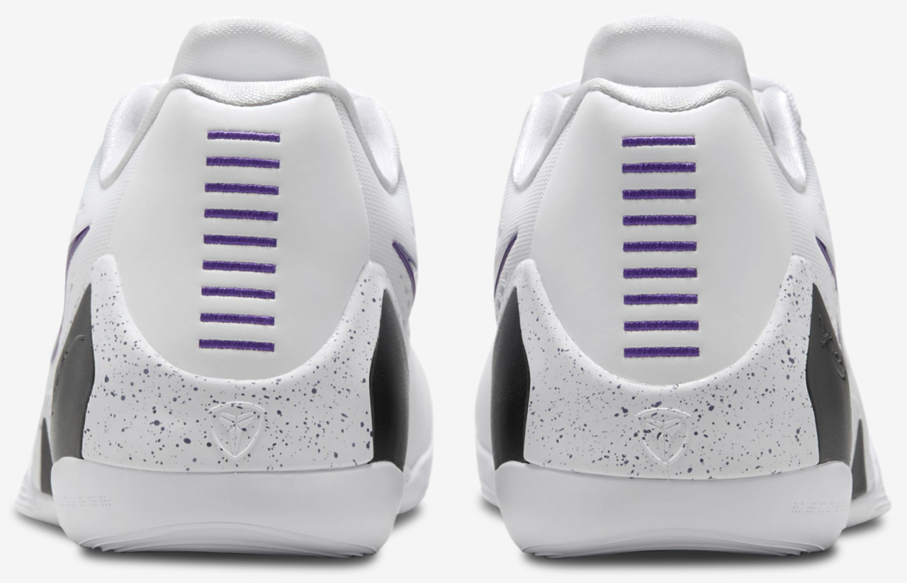 Nike KOBE IX EM Protro Image 3 of 5. Tap to open photo gallery.