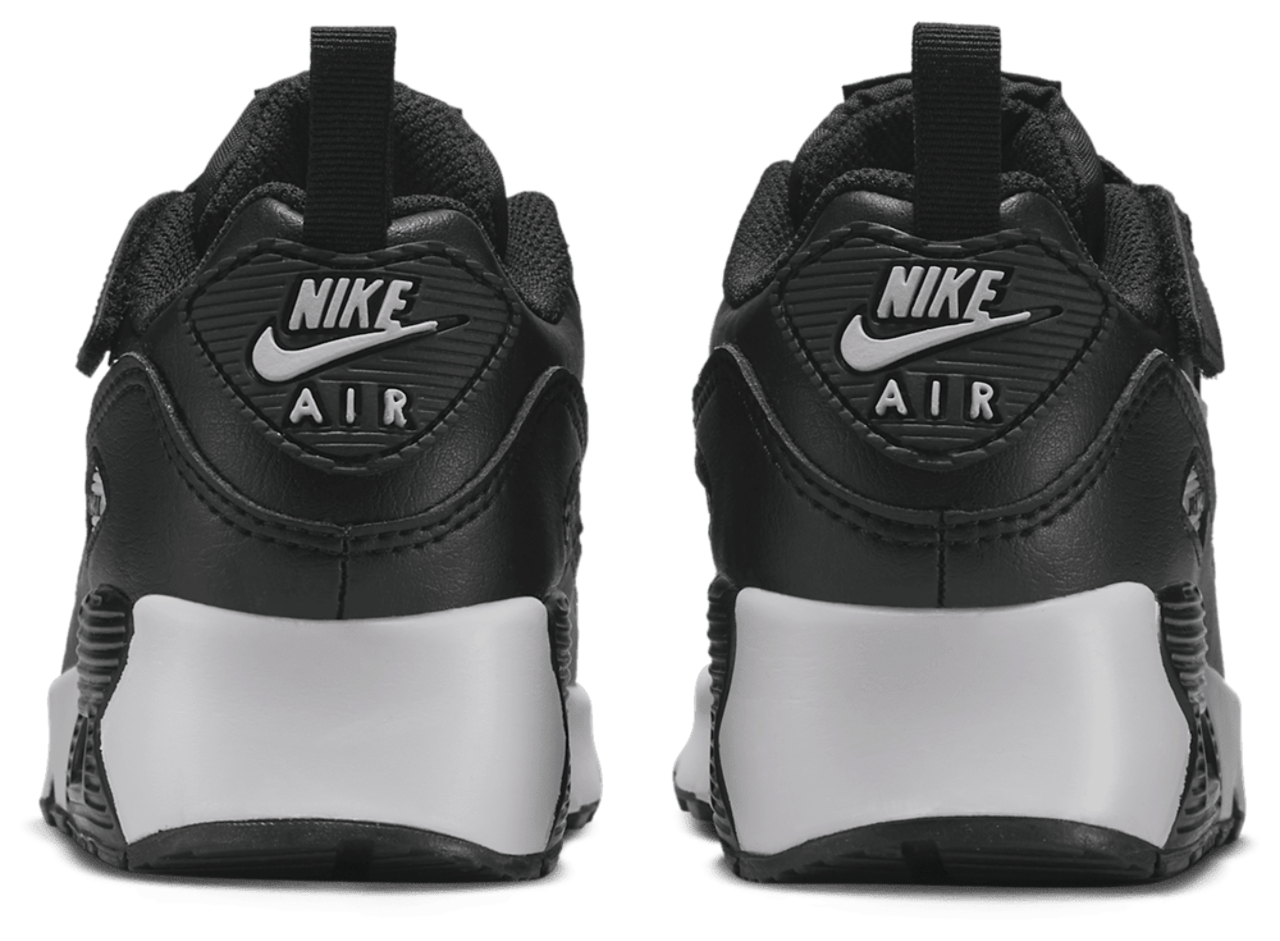 Nike Air Max 90 EasyOn Image 3 of 5. Tap to open photo gallery.