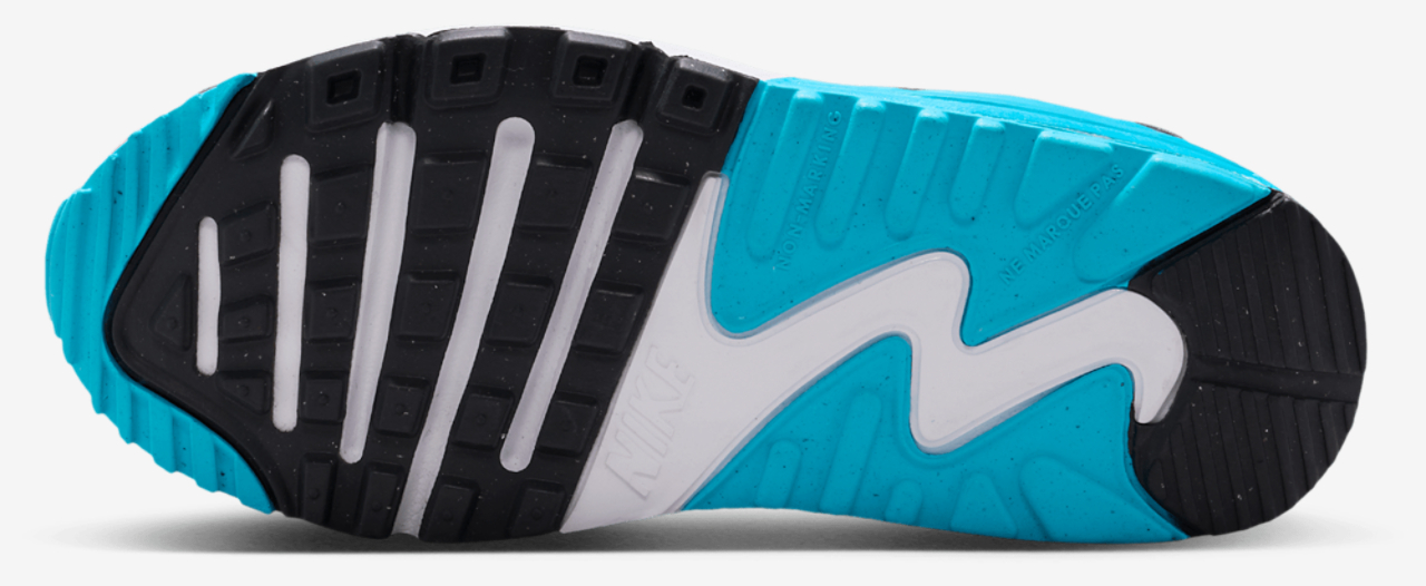 Nike Air Max 90 EasyOn Image 5 of 5. Tap to open photo gallery.