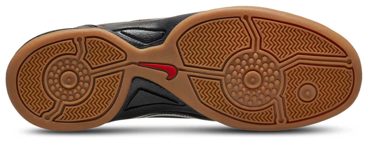 Nike Total 90 Image 4 of 4. Tap to open photo gallery.
