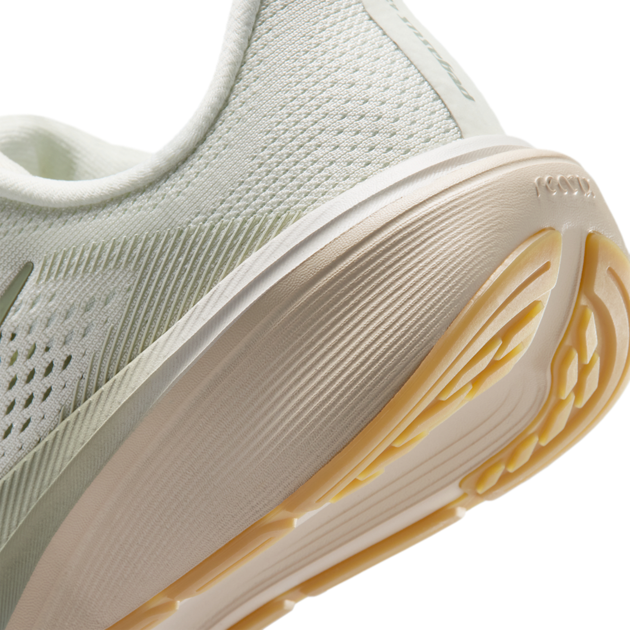 Nike Air Zoom Pegasus 42 Image 8 of 8. Tap to open photo gallery.