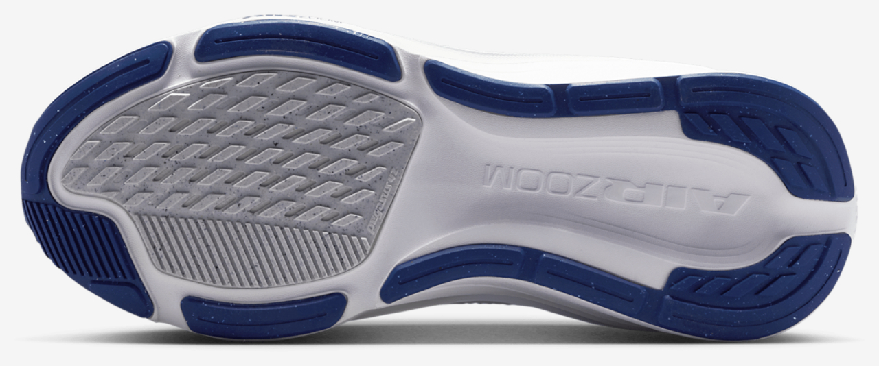 Nike Air Zoom Pegasus 42 Image 5 of 8. Tap to open photo gallery.
