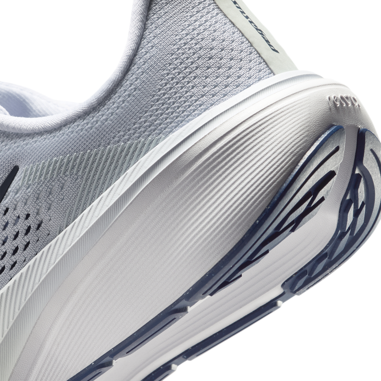 Nike Air Zoom Pegasus 42 Image 8 of 8. Tap to open photo gallery.