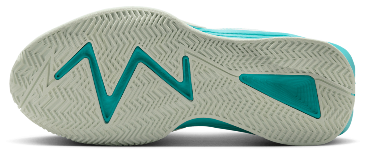 Nike S.T. Dynamite Image 5 of 5. Tap to open photo gallery.