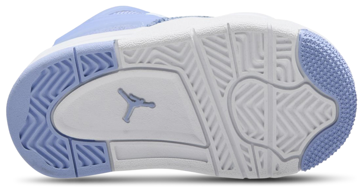 Jordan AJ 4 RM SE FEM Image 4 of 4. Tap to open photo gallery.