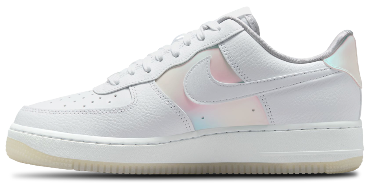 Nike Air Force 1 '07 Fashion Image 2 of 5. Tap to open photo gallery.