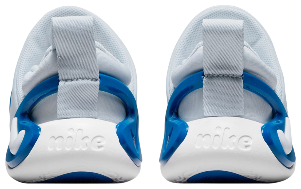 Nike Dynamo Go Flyease Image 3 of 5. Tap to open photo gallery.