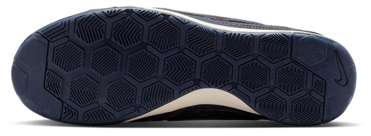 Nike Gato Lv8 Image 5 of 5. Tap to open photo gallery.