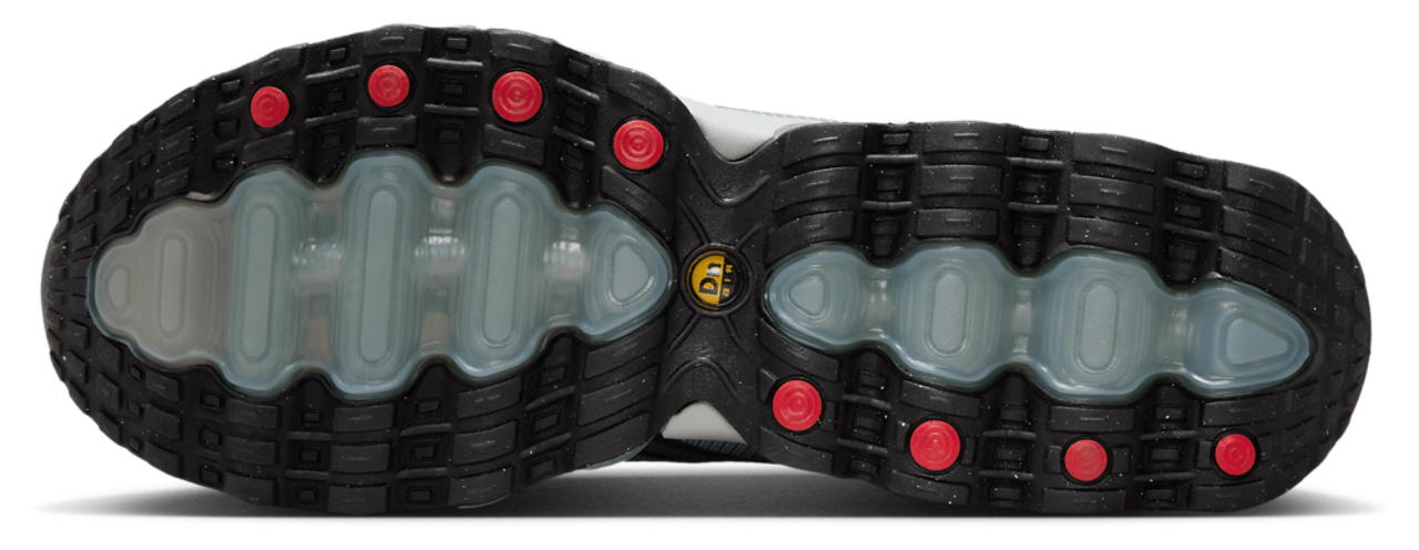 Nike Air Max DN8 Image 5 of 5. Tap to open photo gallery.