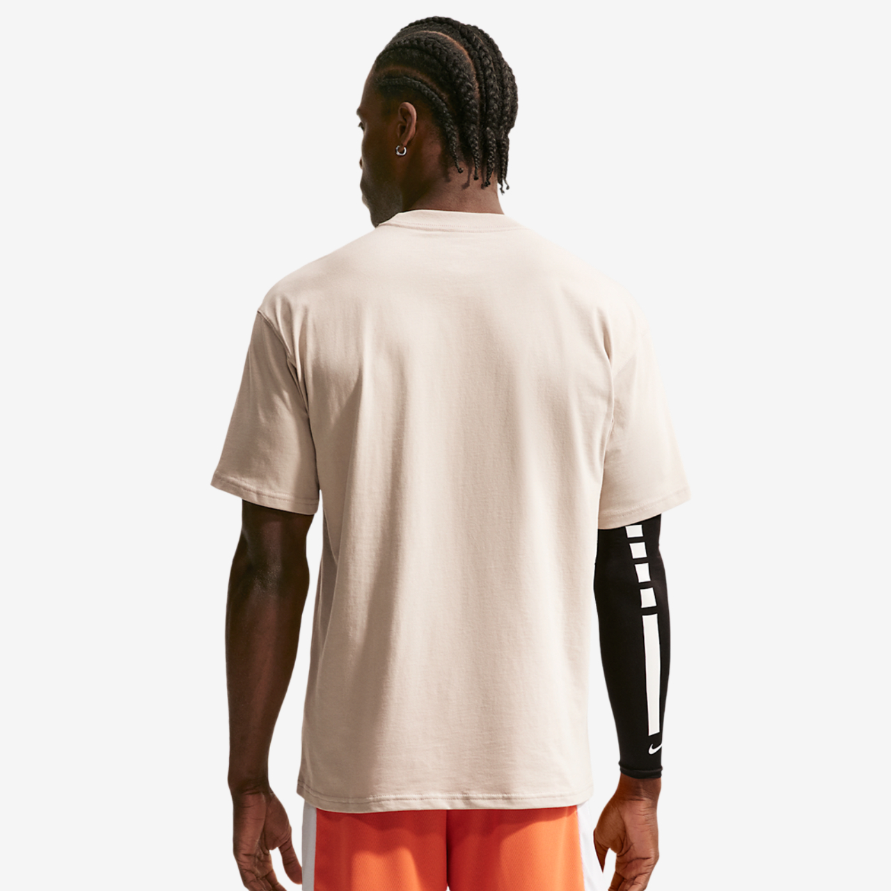 Nike T-Shirt Long Sleeve OC (RETRO BBALL) Image 2 of 9. Tap to open photo gallery.