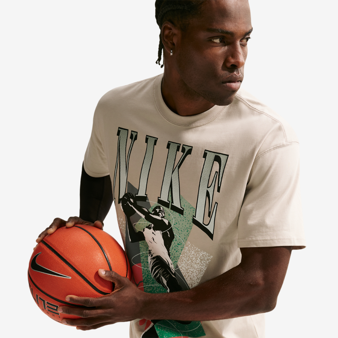 Nike T-Shirt Long Sleeve OC (RETRO BBALL) Image 5 of 9. Tap to open photo gallery.