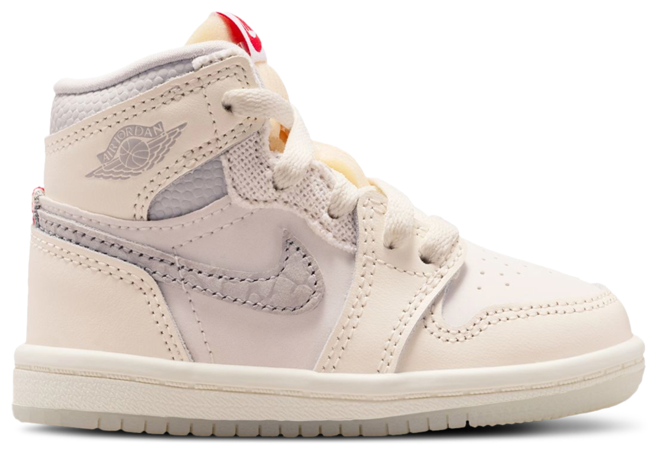 Jordan Retro 1 High Image 1 of 5. Tap to open photo gallery.