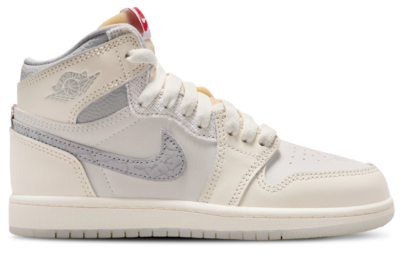 Jordan Retro 1 High Image 1 of 5. Tap to open photo gallery.