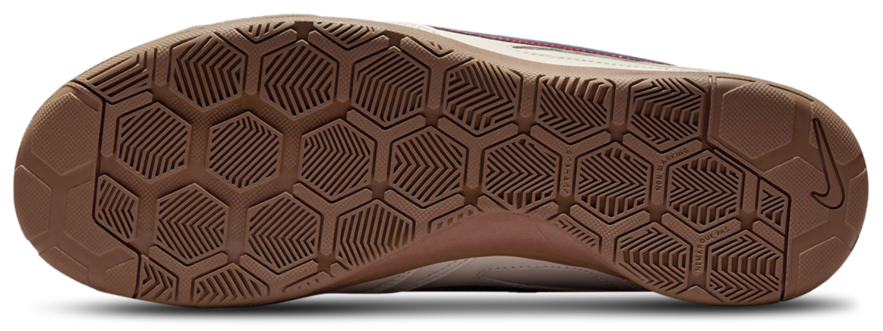Nike Gato Image 5 of 5. Tap to open photo gallery.