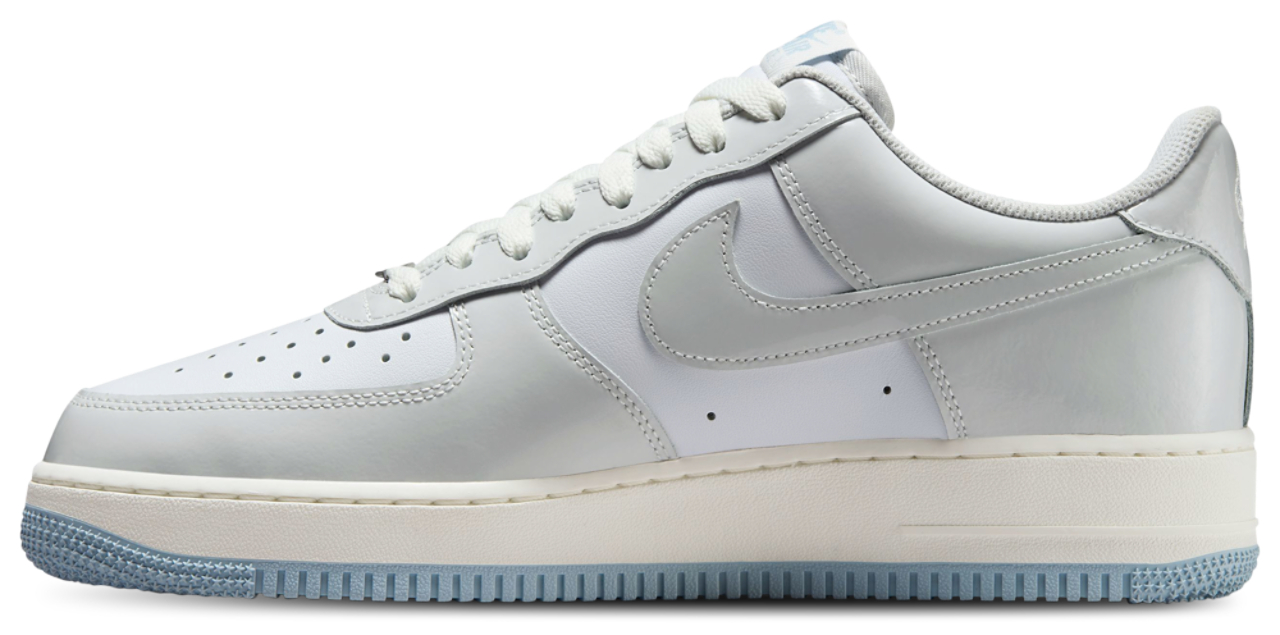 Nike Air Force 1 07 FL Image 2 of 5. Tap to open photo gallery.