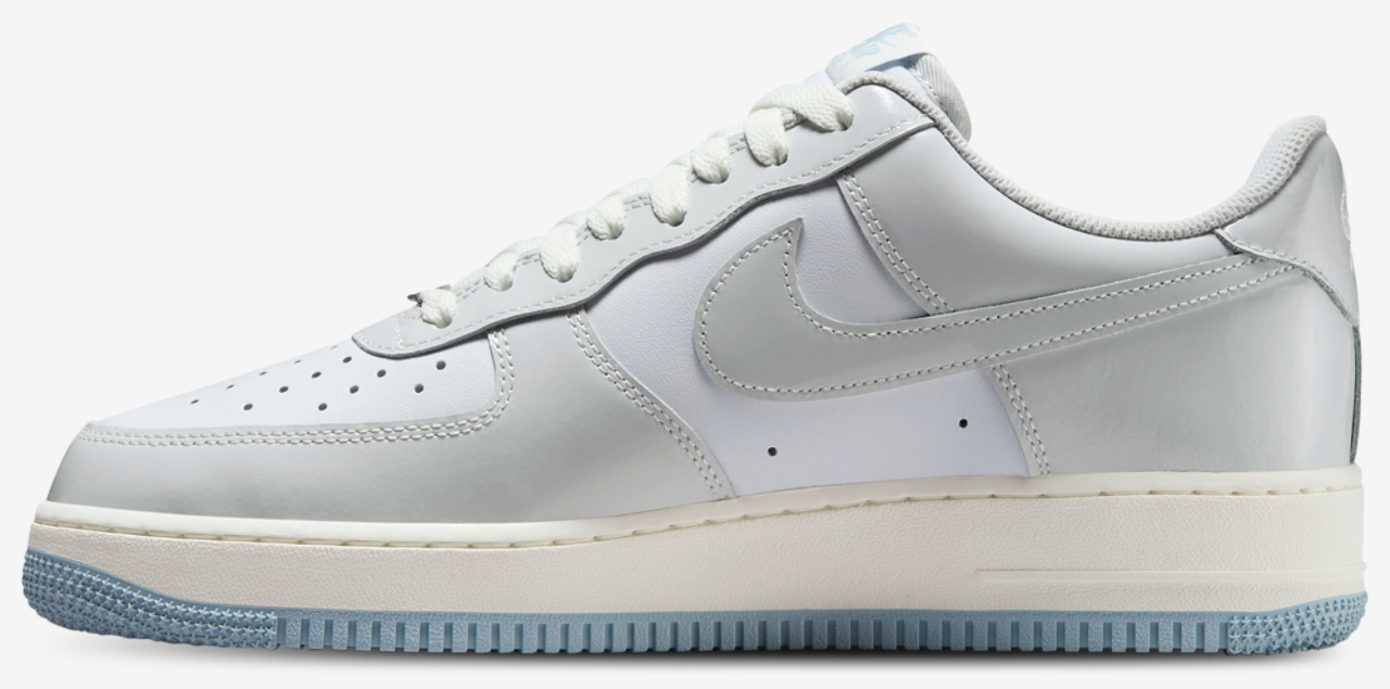 Nike Air Force 1 07 FL Image 2 of 5. Tap to open photo gallery.