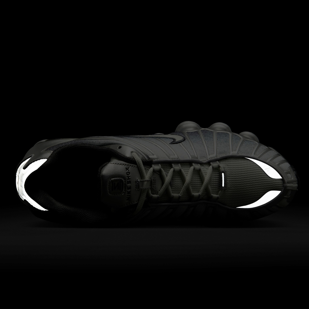 Nike Shox TL Image 8 of 8. Tap to open photo gallery.