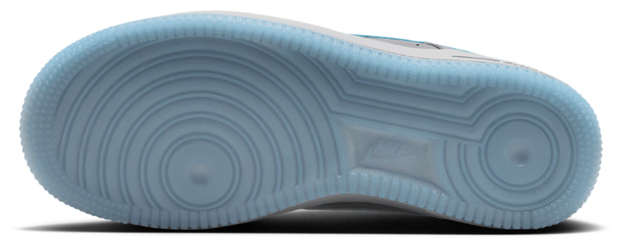 Nike Air Force 1 SE Image 5 of 5. Tap to open photo gallery.