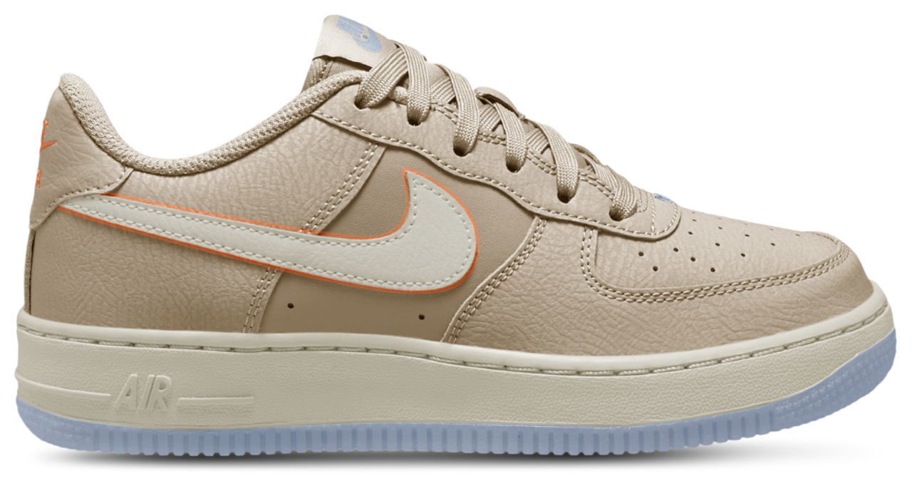 Nike Air Force 1 SE Image 1 of 4. Tap to open photo gallery.