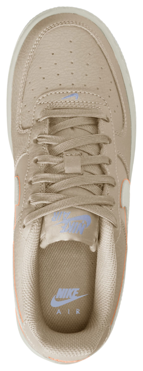 Nike Air Force 1 SE Image 3 of 4. Tap to open photo gallery.