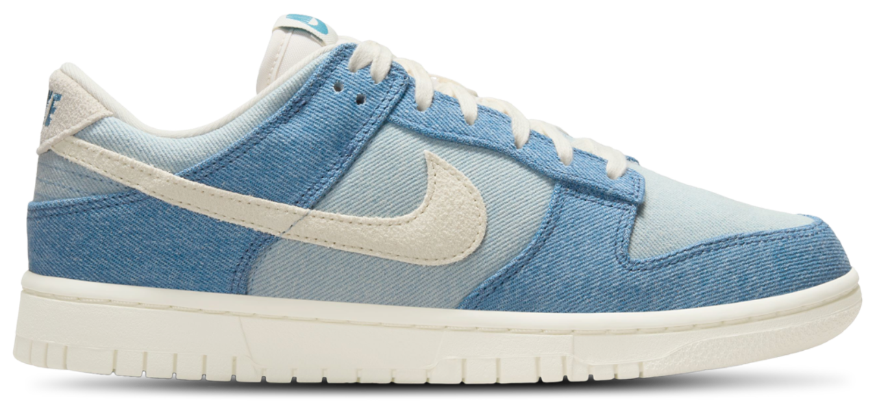 Nike Dunk Low Image 1 of 5. Tap to open photo gallery.
