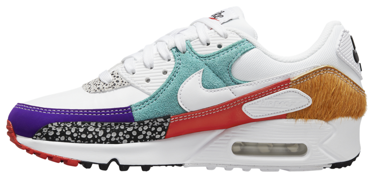 Nike Air Max 90 SE Image 2 of 3. Tap to open photo gallery.