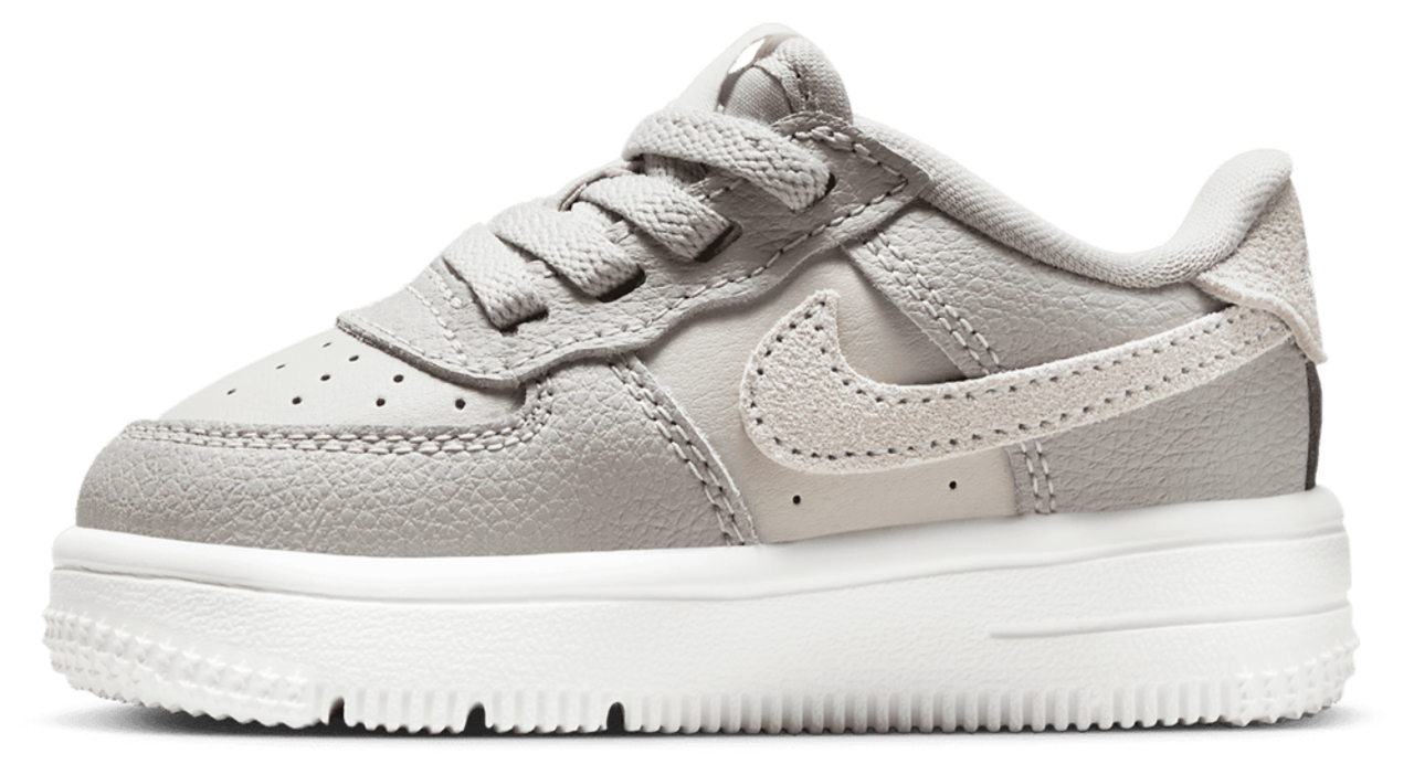 Nike Air Force Low EasyOn LV8 Kids Foot Locker