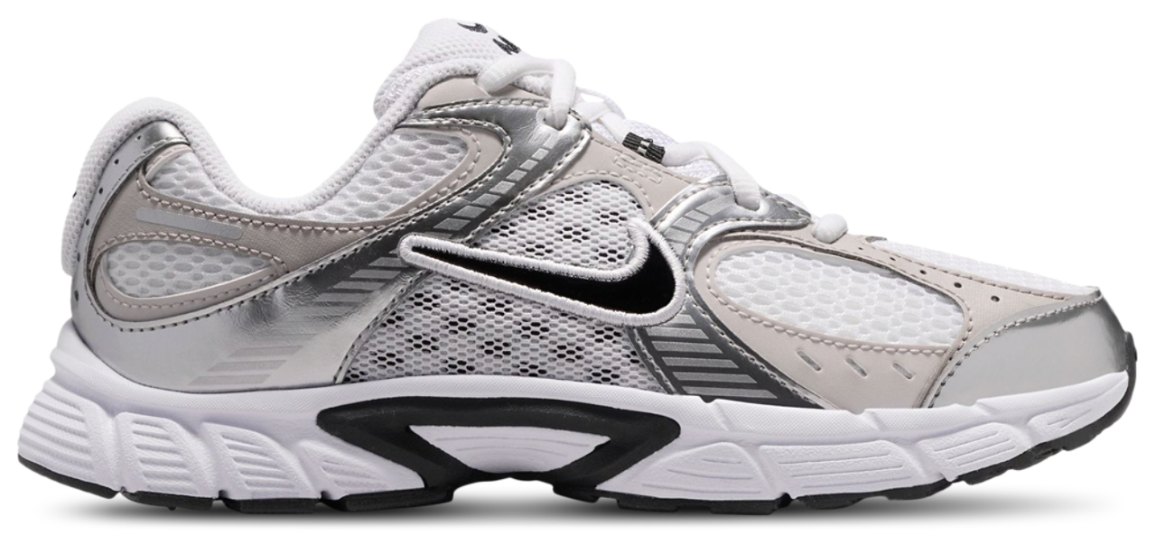 Nike V5 RNR Image 1 of 5. Tap to open photo gallery.
