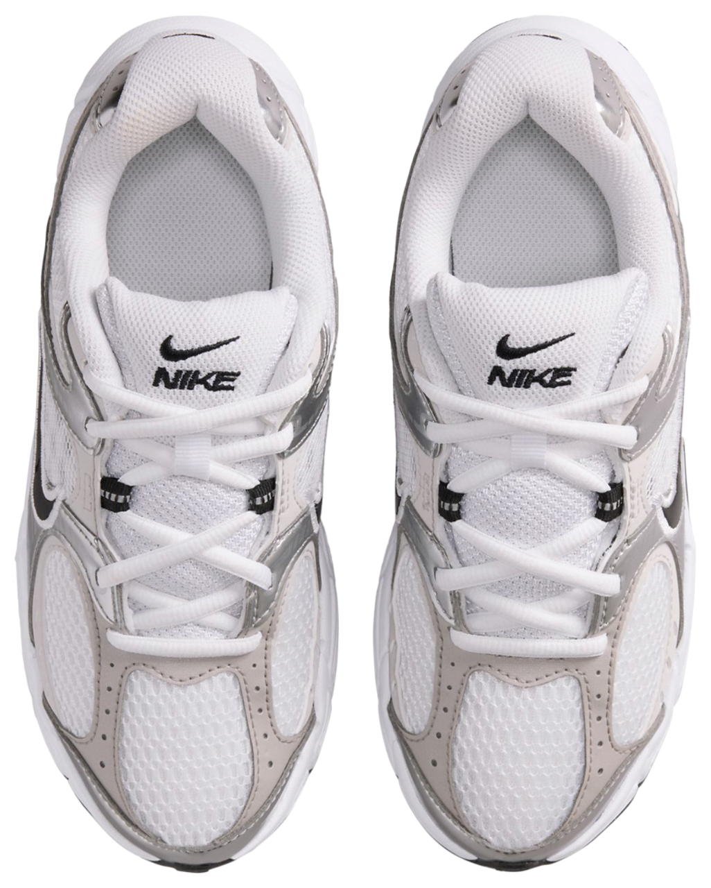 Nike V5 RNR Image 4 of 5. Tap to open photo gallery.