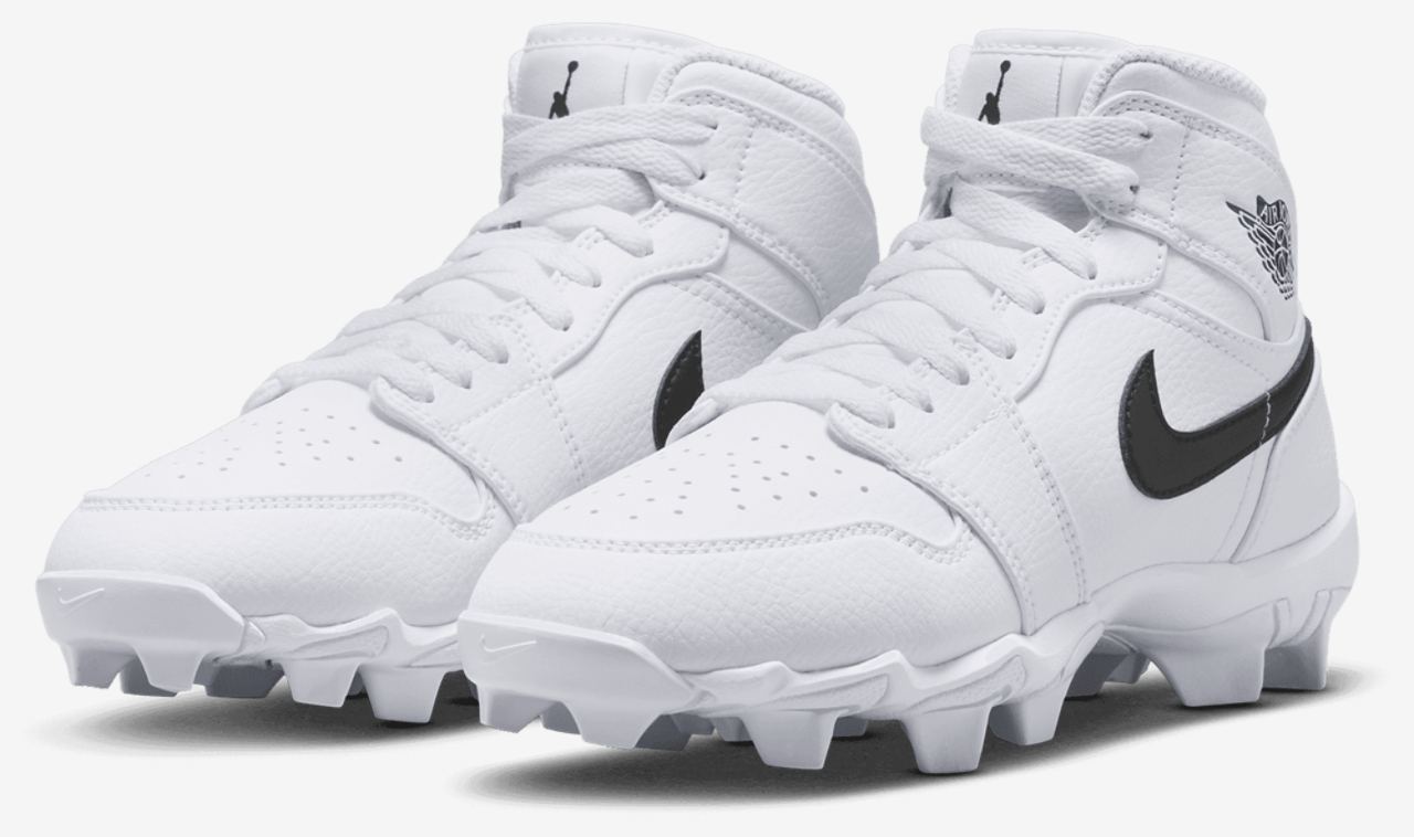Jordan AJ 1 Mid Cleats Image 6 of 9. Tap to open photo gallery.