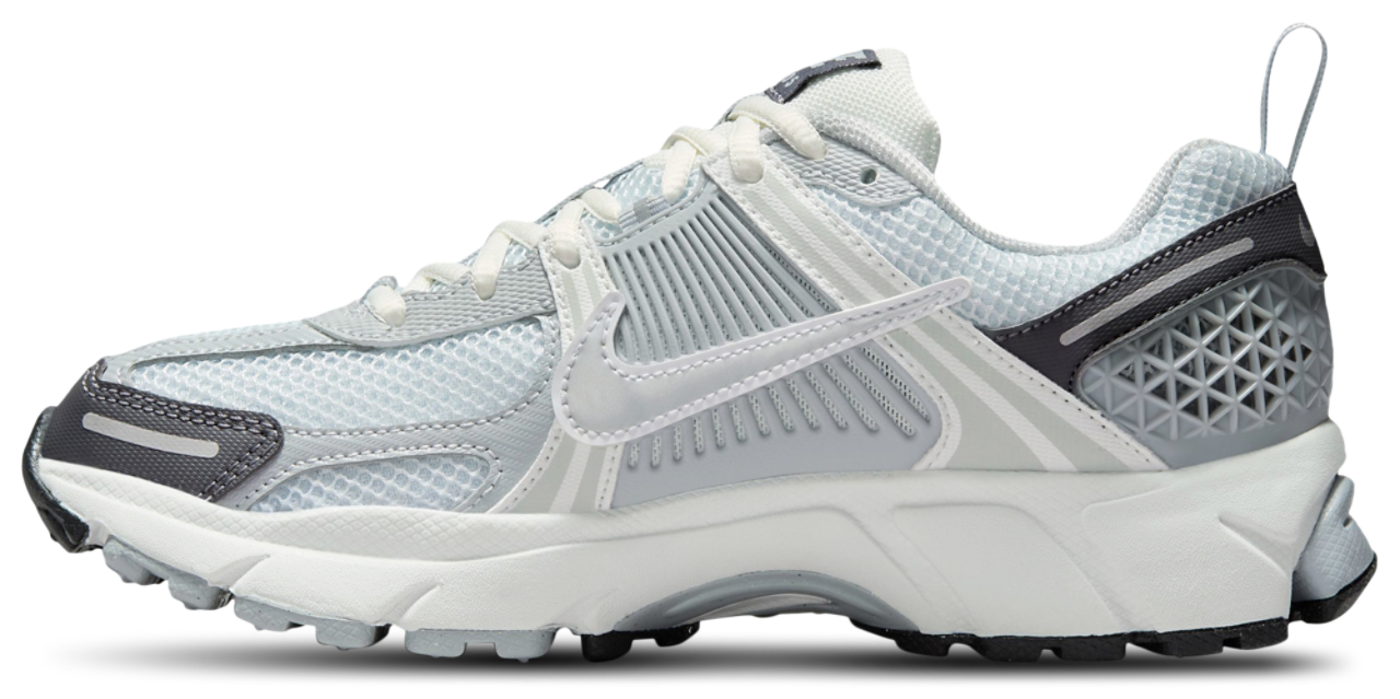 Nike Vomero 5 Image 2 of 8. Tap to open photo gallery.