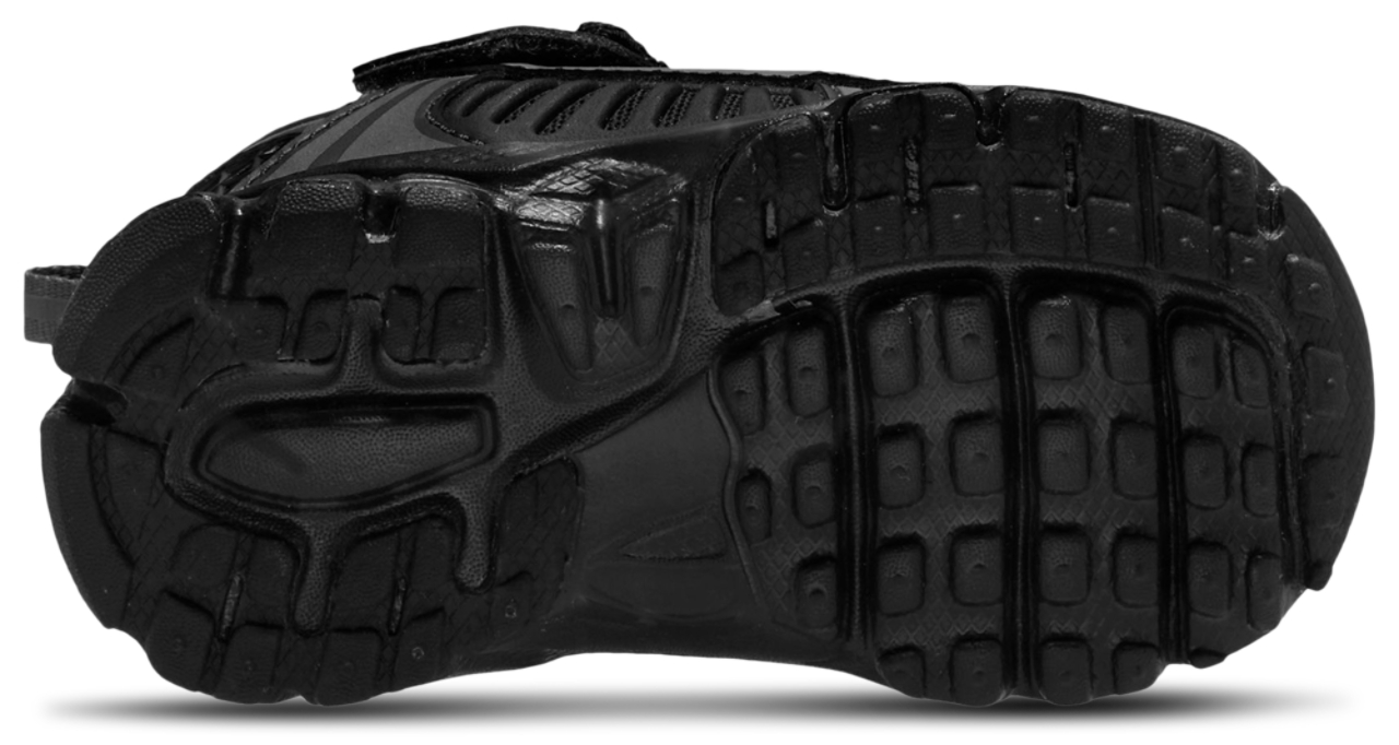 Nike Vomero 5 Image 4 of 4. Tap to open photo gallery.