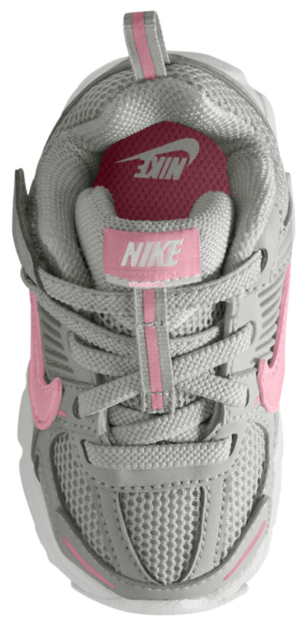 Nike Vomero 5 Image 3 of 4. Tap to open photo gallery.