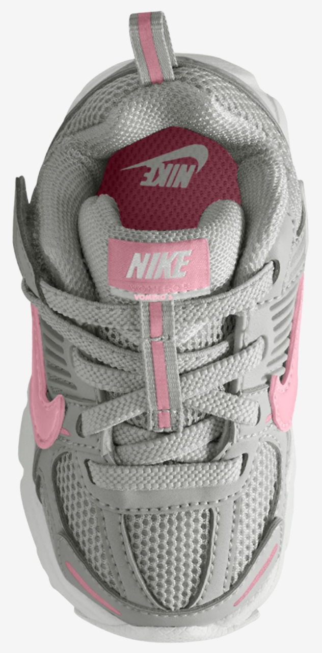 Nike Vomero 5 Image 3 of 4. Tap to open photo gallery.
