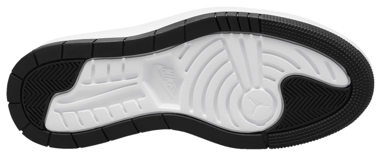 Jordan Air Jordan 1 LV8 Image 5 of 5. Tap to open photo gallery.