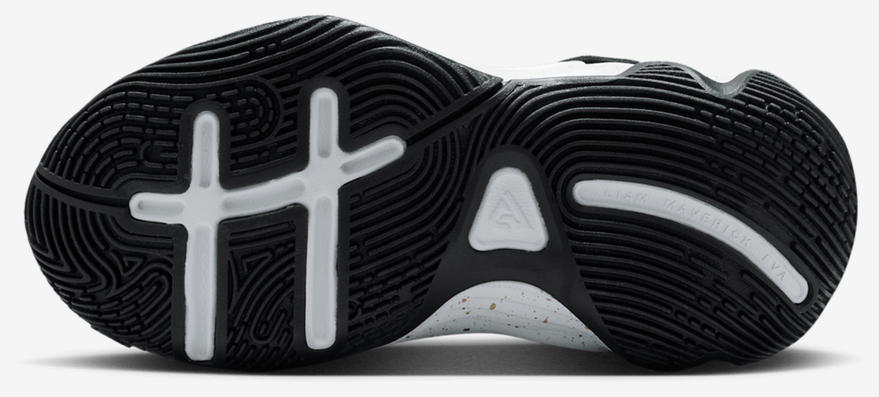 Nike Giannis Immortality 4 Image 5 of 5. Tap to open photo gallery.