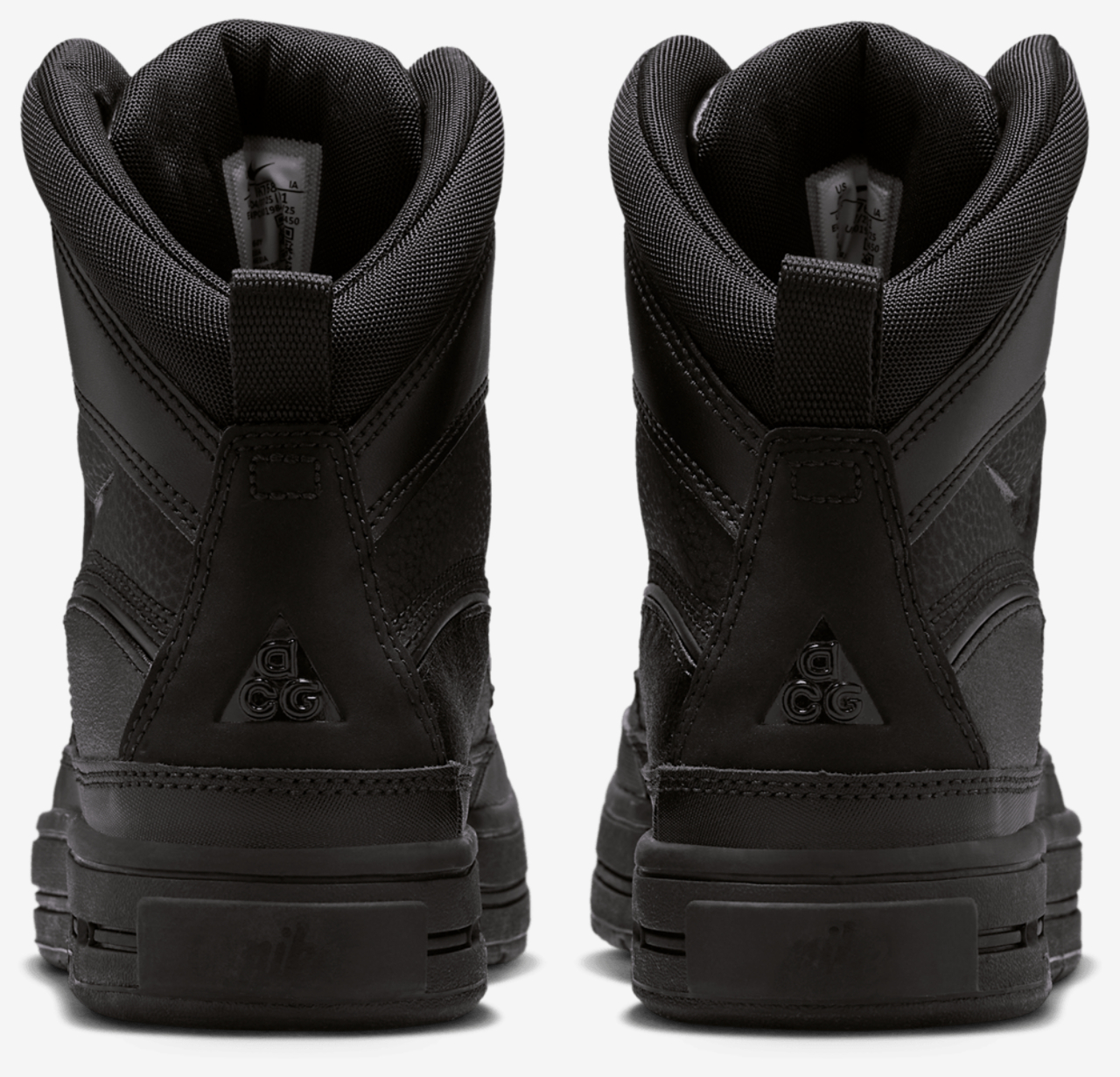 Nike Woodside II Image 3 of 5. Tap to open photo gallery.