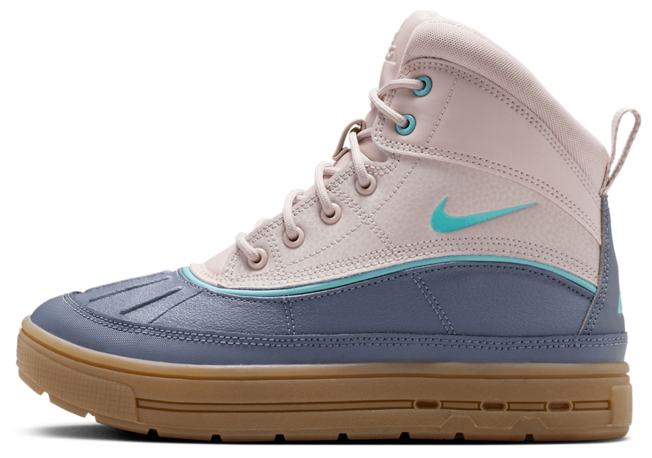Nike Woodside II Image 2 of 5. Tap to open photo gallery.