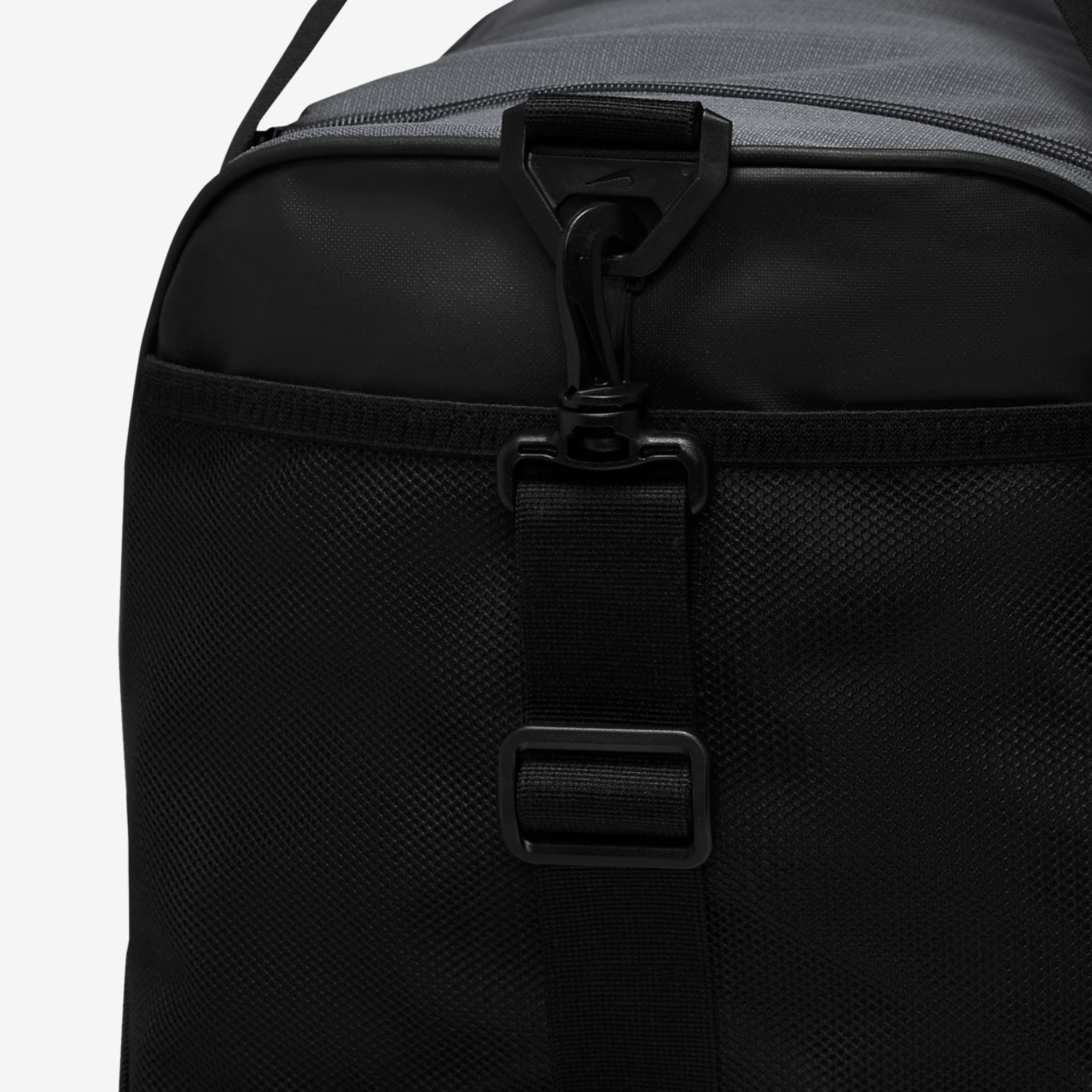 Nike Brasilia M 9.5 Duffel Image 8 of 10. Tap to open photo gallery.