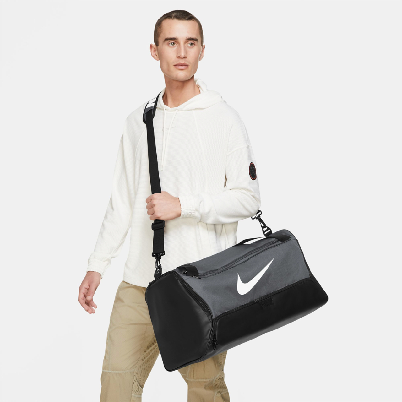 Nike Brasilia M 9.5 Duffel Image 10 of 10. Tap to open photo gallery.