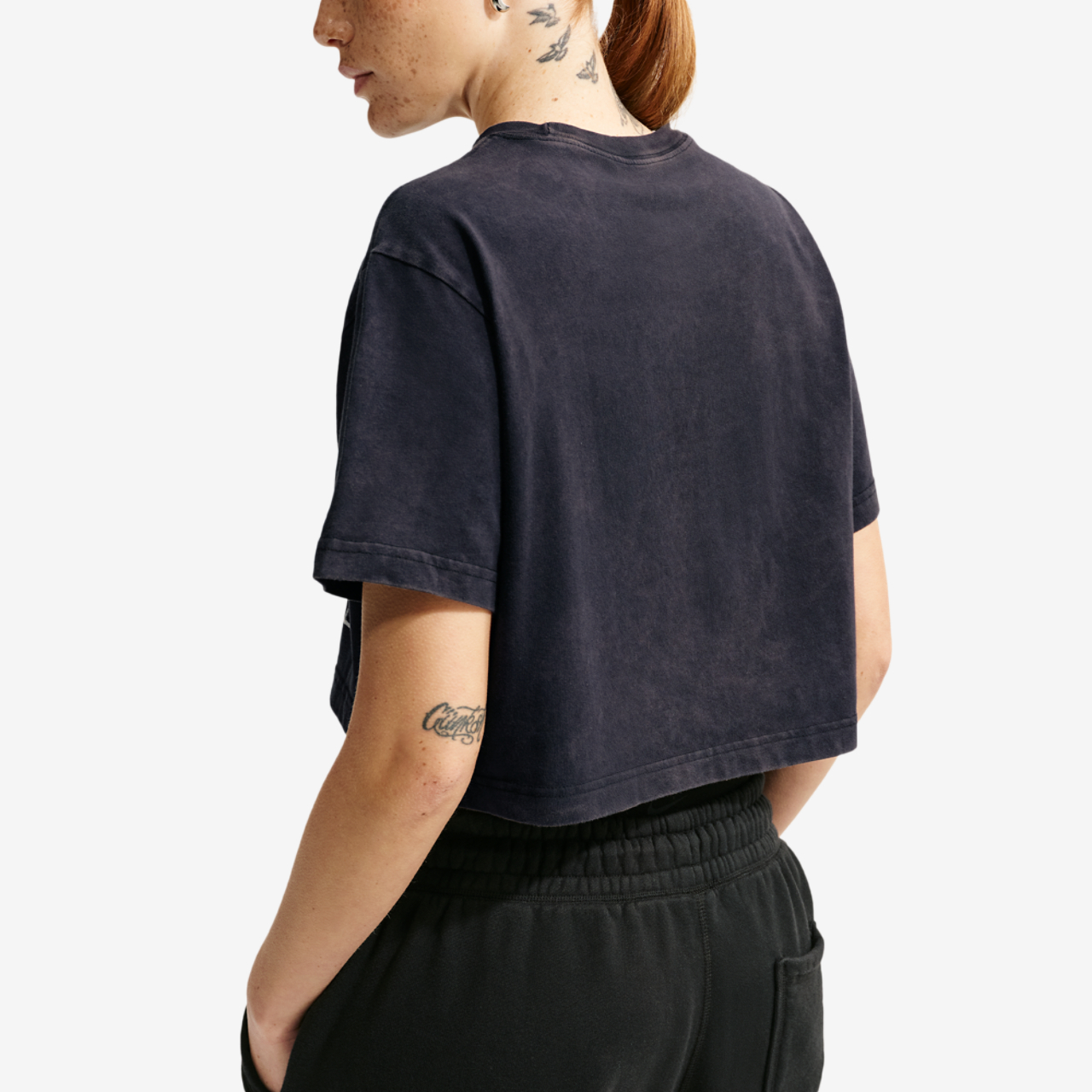 Nike Basketball Photo Crop Tee Image 2 of 4. Tap to open photo gallery.