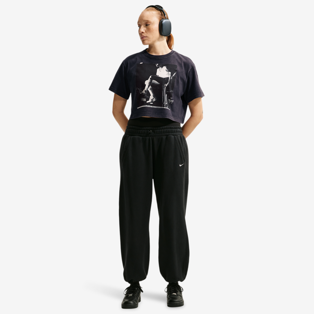 Nike Basketball Photo Crop Tee Image 3 of 4. Tap to open photo gallery.