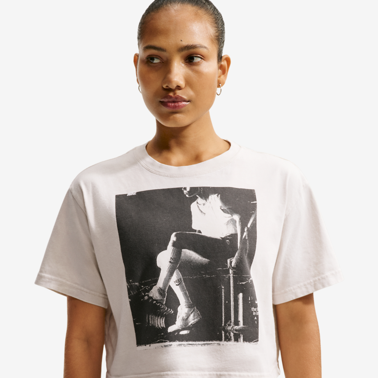 Nike Basketball Photo Crop Tee Image 1 of 4. Tap to open photo gallery.