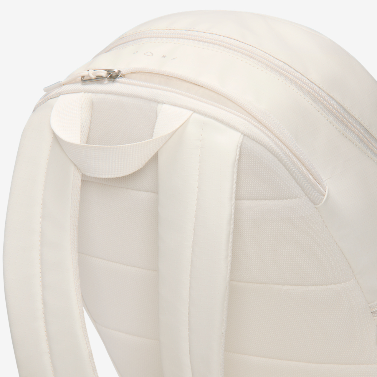 Nike Heritage Eugene Winterized Backpack 2.0 Image 5 of 9. Tap to open photo gallery.