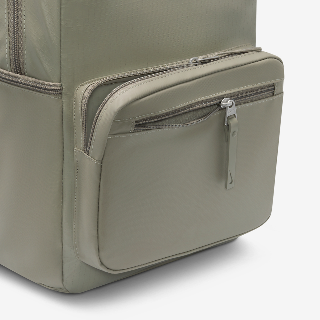 Nike Heritage Eugene Winterized Backpack 2.0 Image 7 of 9. Tap to open photo gallery.
